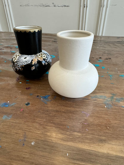 Ceramic Vase Decoration Session