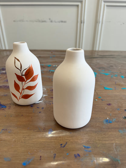 Ceramic Vase Decoration Session